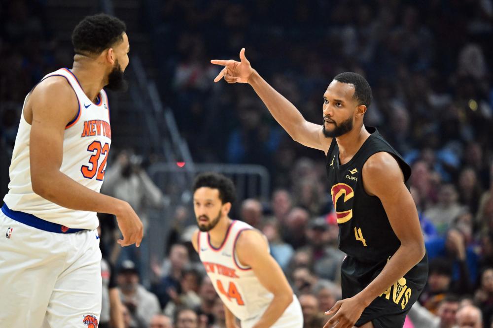 足球比赛中 足球比赛中