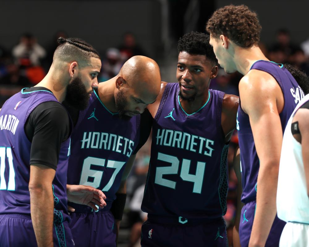 金租前进的 金租前进的