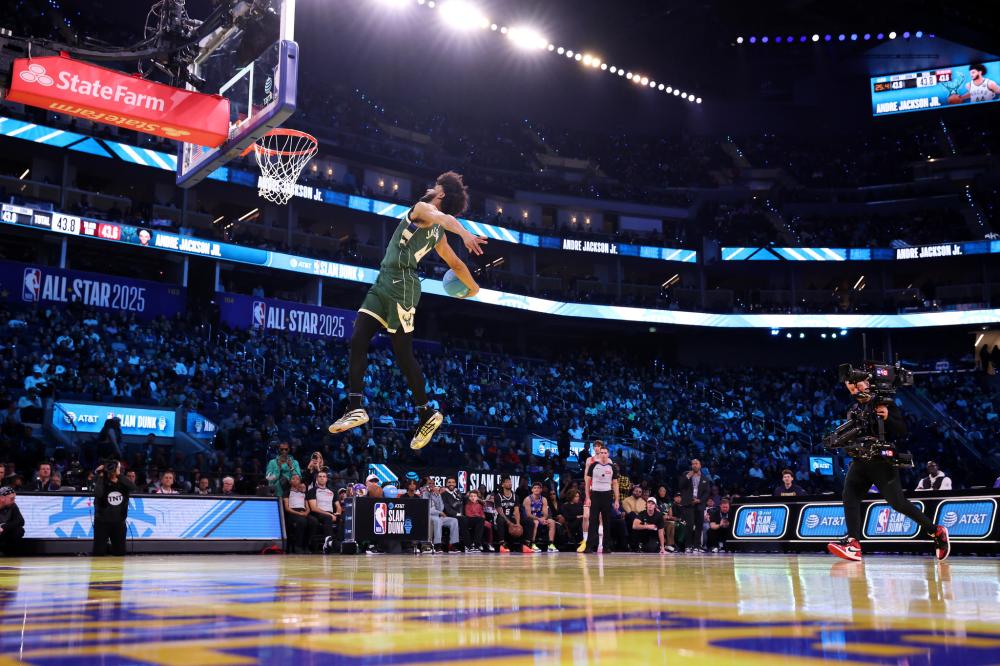 此前曾追逐 此前曾追逐