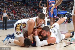 他的职业精 他的职业精