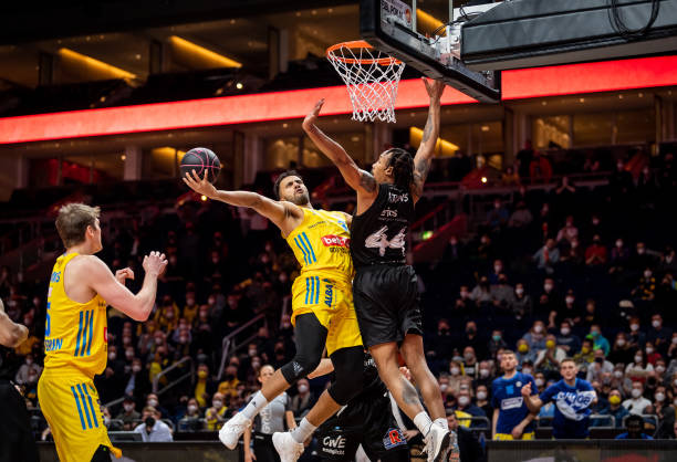 高身材与柔 高身材与柔